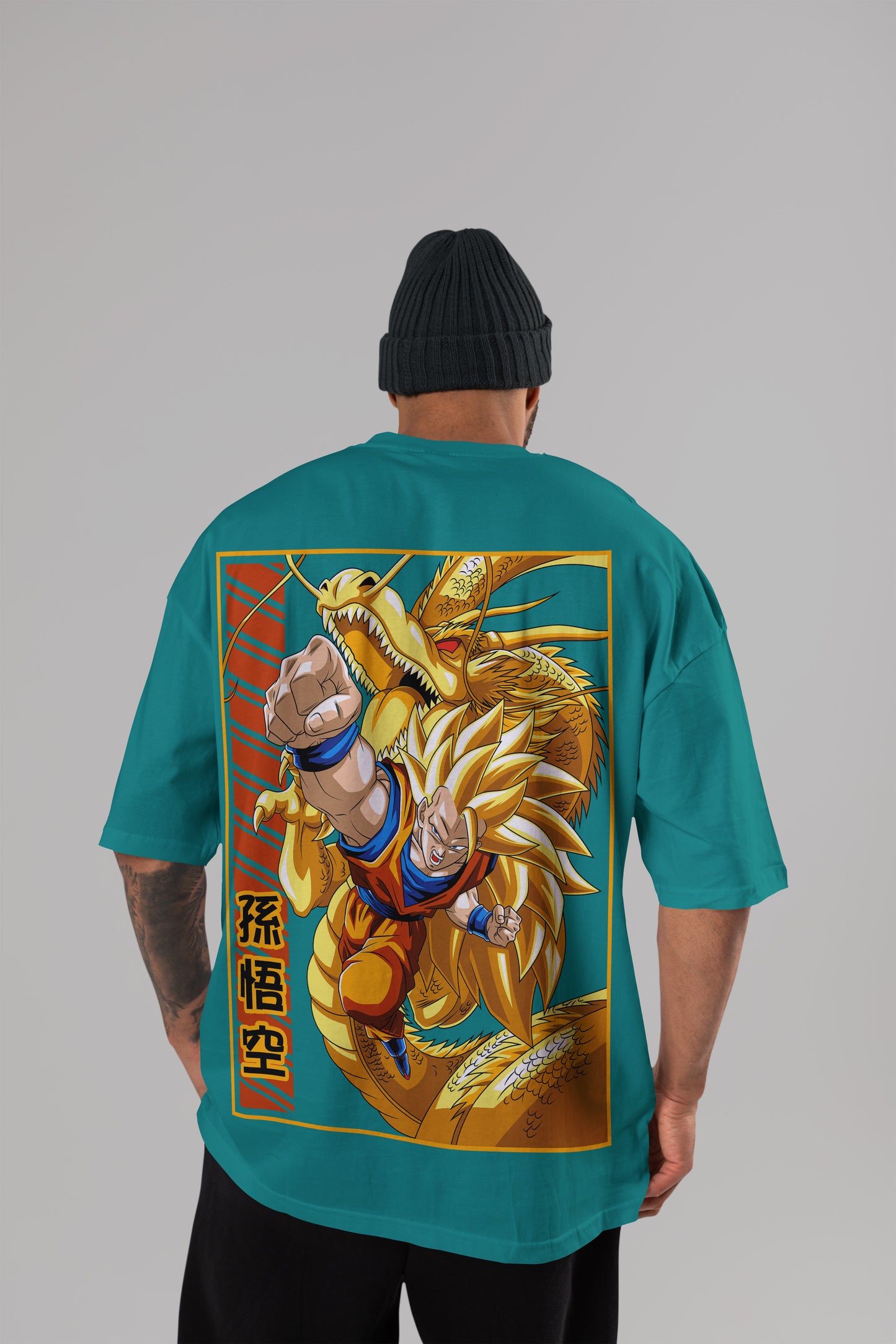 Dragon Ball Z – Saiyan Goku Oversized Tee