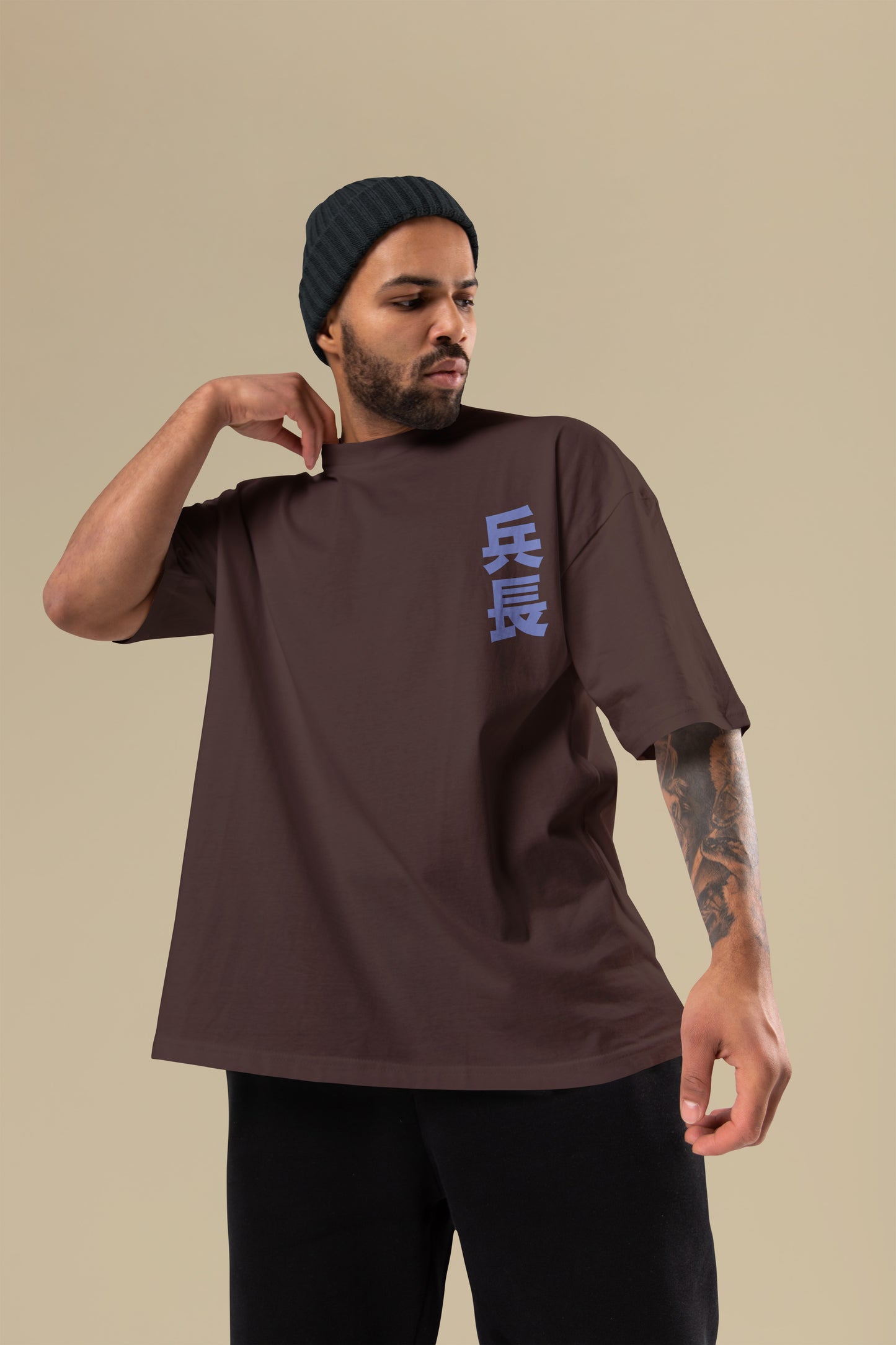 Attack On Titan – LEVI COMMANDER OVERSIZED TEE