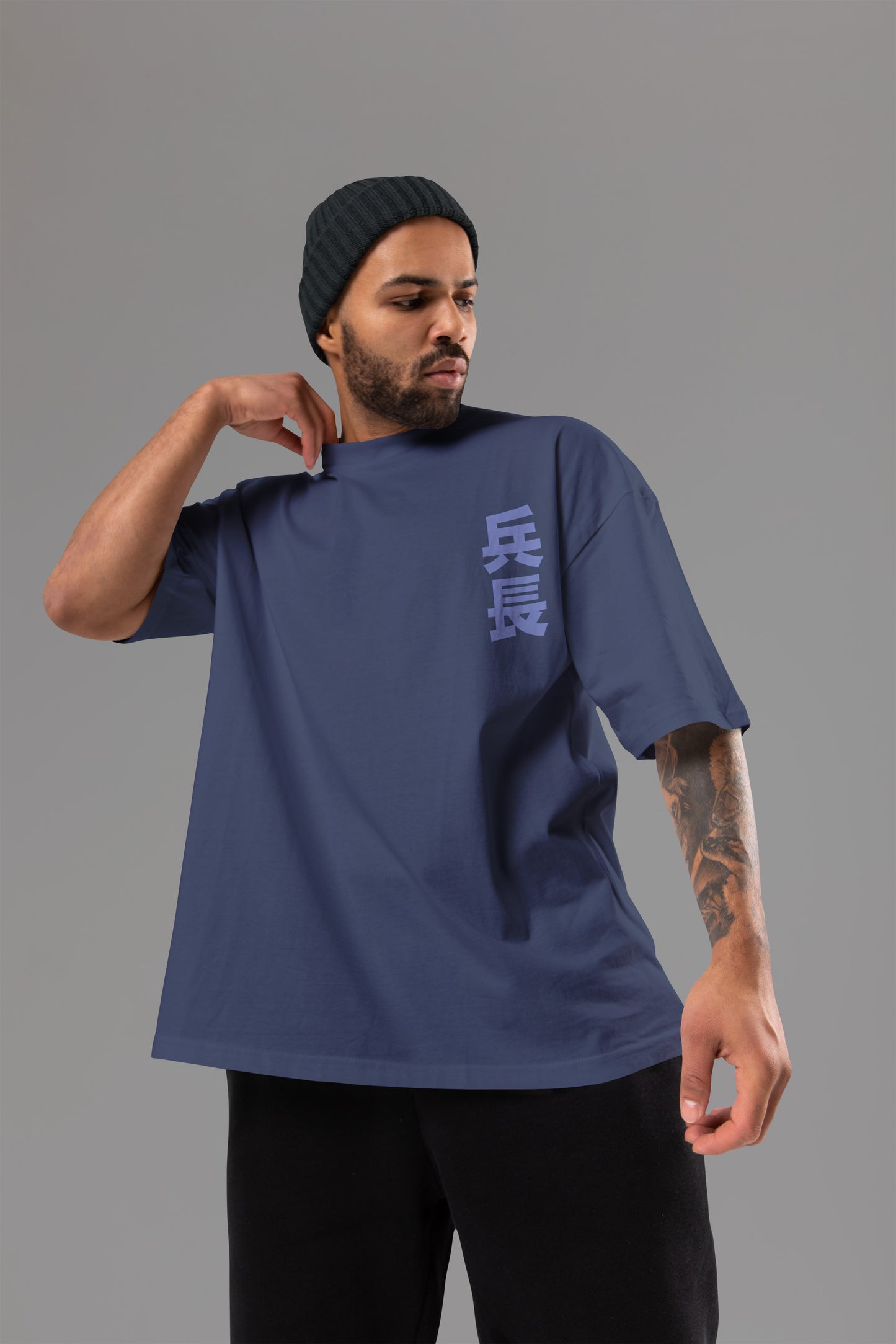 Attack On Titan – LEVI COMMANDER OVERSIZED TEE