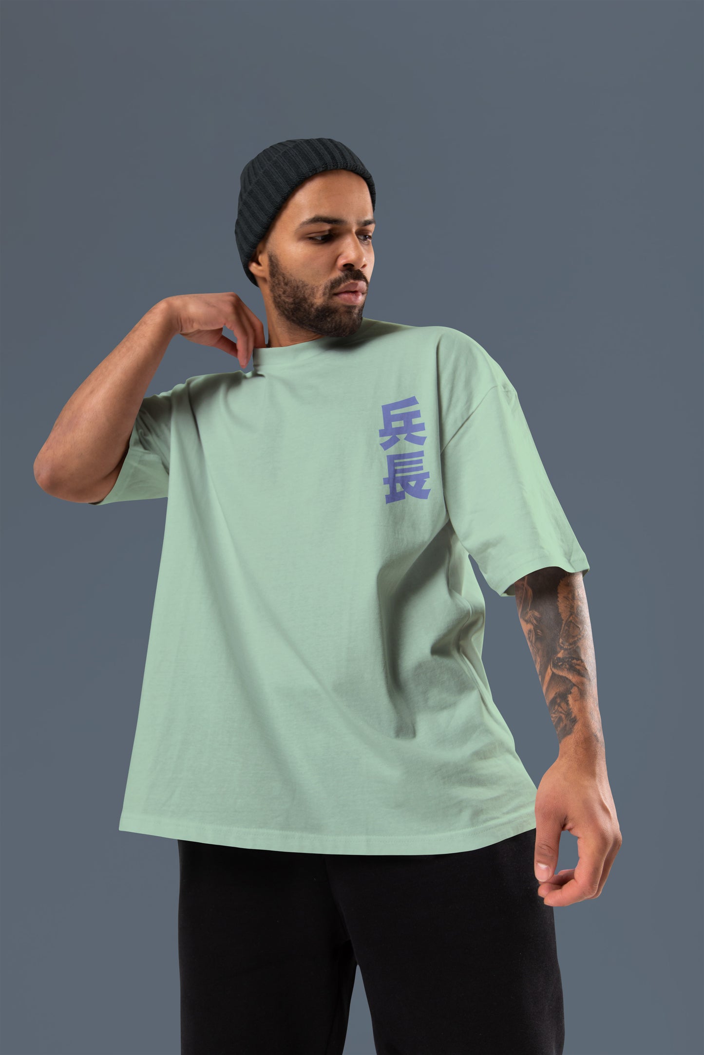 Attack On Titan – LEVI COMMANDER OVERSIZED TEE