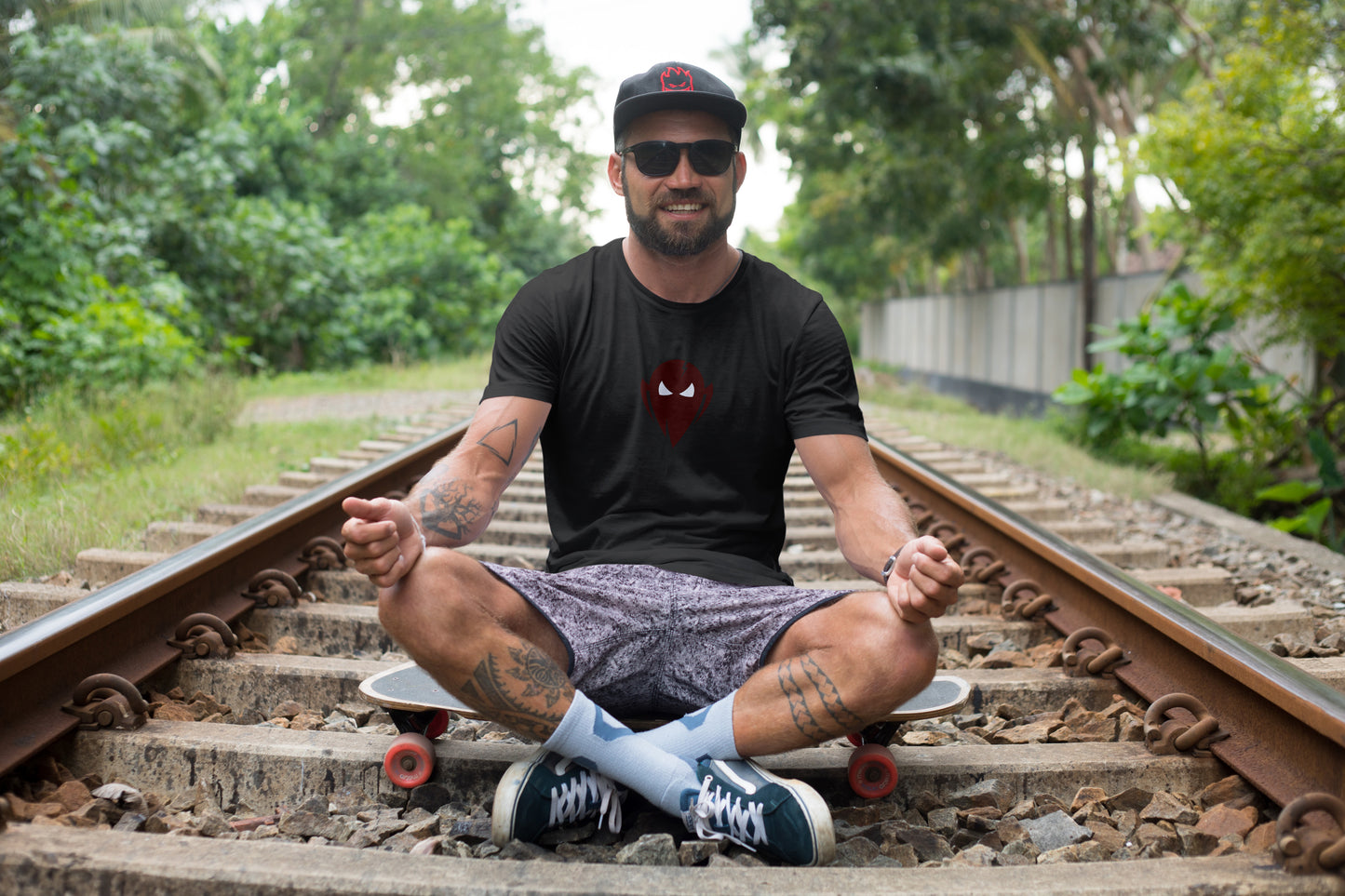 COLONIVE: Silent Signal Tee