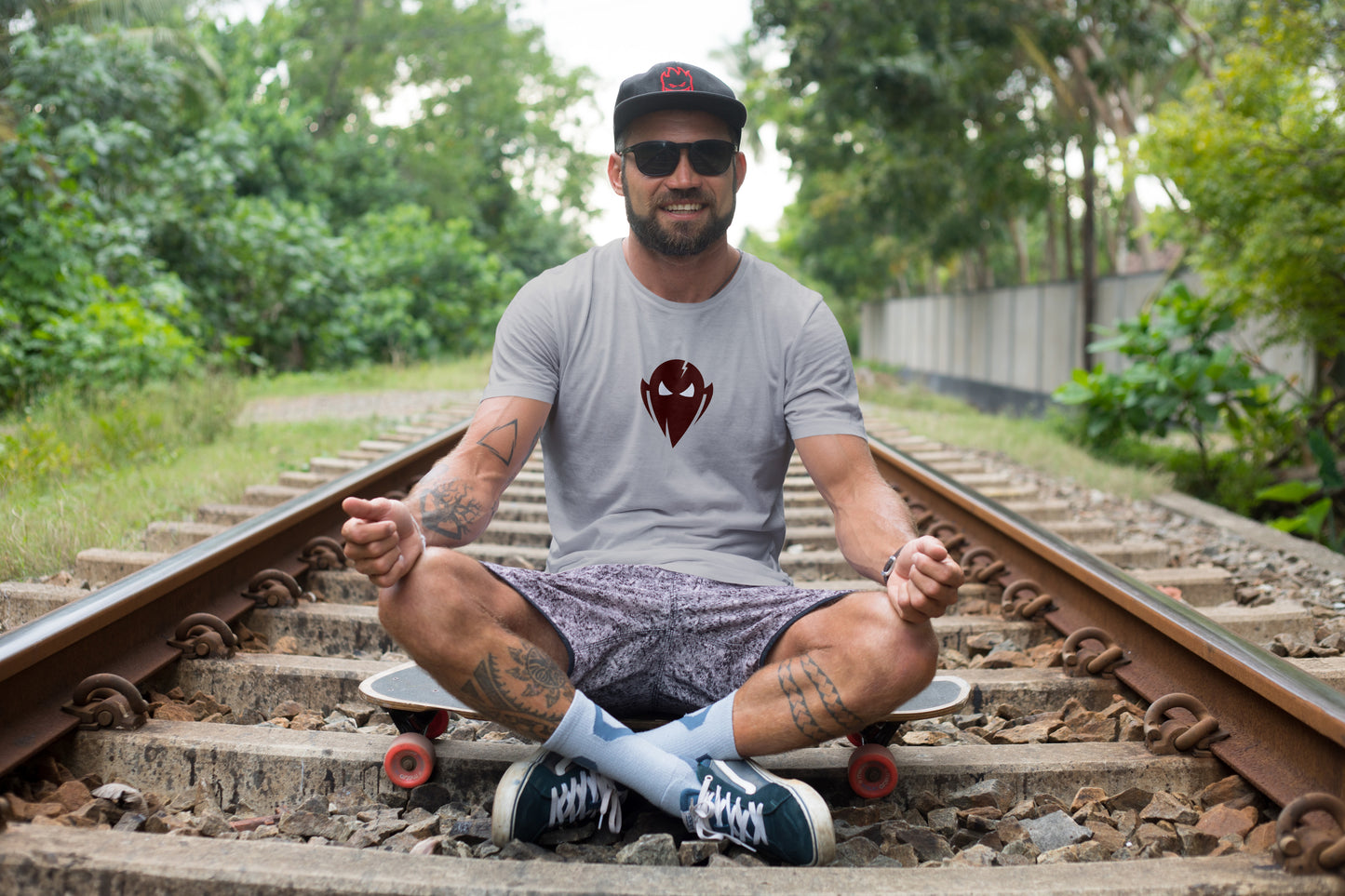 COLONIVE: Silent Signal Tee