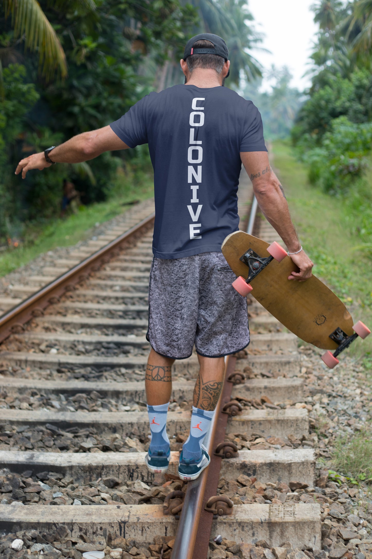 COLONIVE: Silent Signal Tee