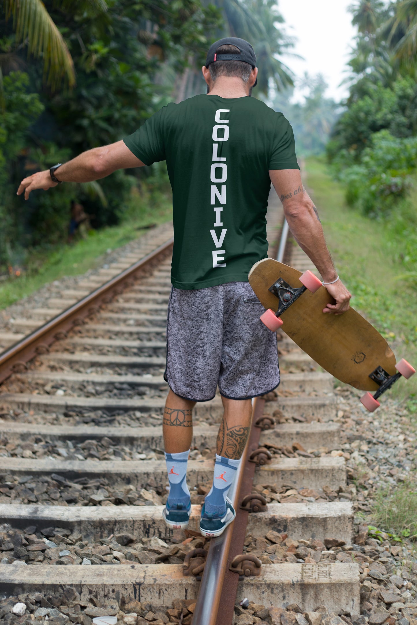 COLONIVE: Silent Signal Tee